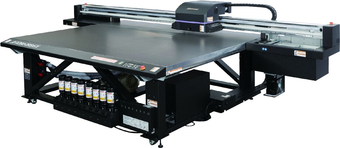 Mimaki JFX200-2513EX Industrieller UV-Flachbettdrucker mit 35m2/h Höchstgeschwindigkeit, 2,5D-Texturdruck und 2500×1300mm Druckfläche