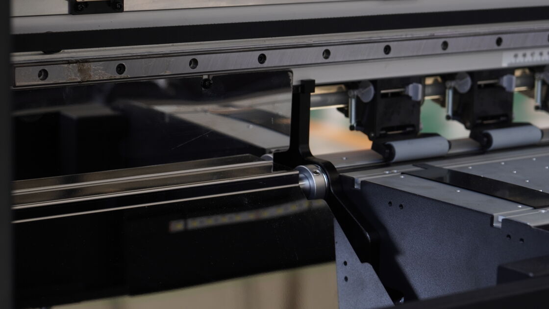 JN-703 DTF Printer with 3200DPI Resolution and 3PC EPSON I3200-A1 Print Heads + BH2-8 Powder Shaker